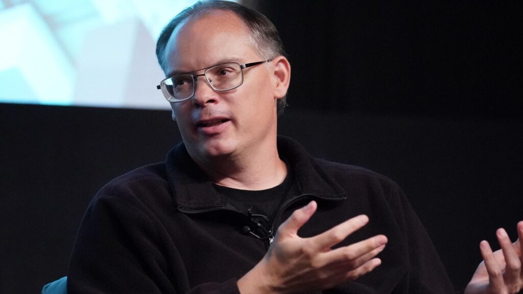 Tim Sweeney dénonce la hausse des prix du Steam Deck : enjeux et impacts de la chaîne d’approvisionnement des composants pour mégayachts